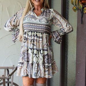 NWT Paani Boho Short Baby Doll Paisley Dress In Grey